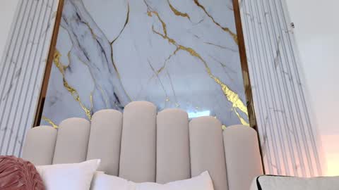 Oshun  online show from 02.06.25