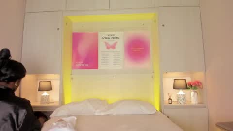 oshun_444 online show from 04.11.26