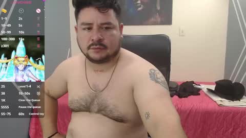 Snapshot of oso_gael chatting on 01.08.25 Bear Gael online show from 01.08.25