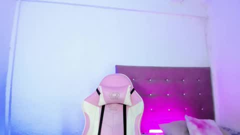 Snapshot of osoriomariaf chatting on 09.10.25 Maria   online show from 09.10.25