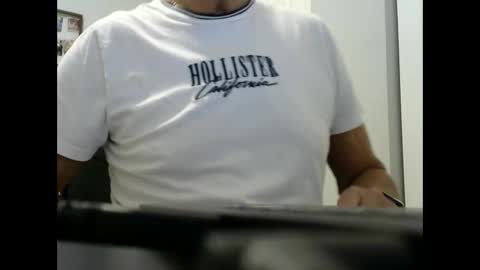 Ossi online show from 12.21.24