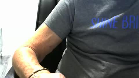 Ossi online show from 02.17.26