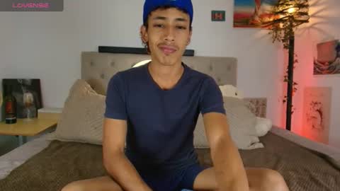 ostin 18hot online show from 08.04.26