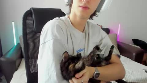 Ostin online show from 02.04.26