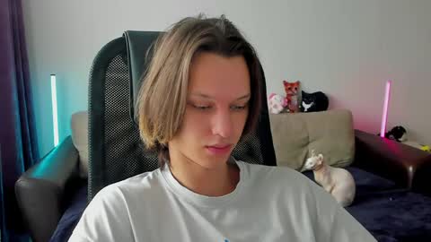 Ostin online show from 04.10.26