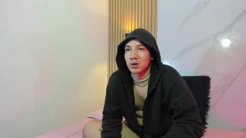 Otto Andrew online show from 01.31.26