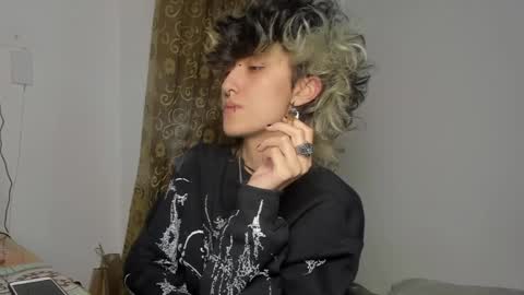 Otto 3 online show from 01.20.25