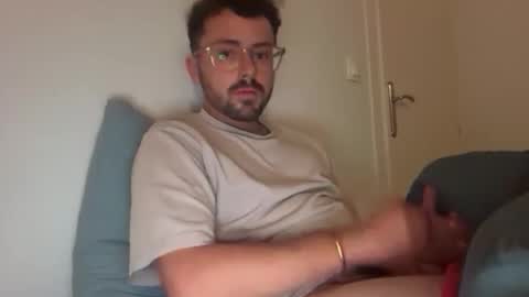 Snapshot of ovidius96 chatting on 10.17.25 ovidius96 online show from 10.17.25