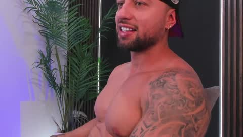 Maximus Owen online show from 04.19.26