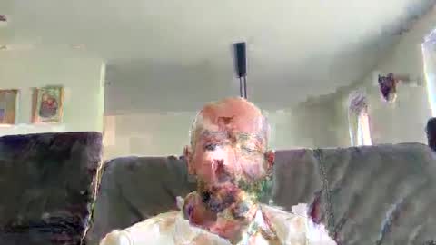 Snapshot of oxlade59 chatting on 11.22.25 oxlade59 online show from 11.22.25