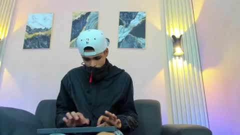 ozuna_hot_ online show from 07.20.26