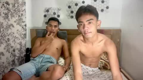 Snapshot of p1noytwink_mier chatting on 07.16.26 p1noytwink_mier online show from 07.16.26