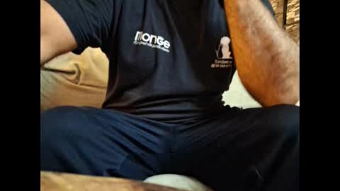 Snapshot of p326032 chatting on 10.31.25 p326032 online show from 10.31.25