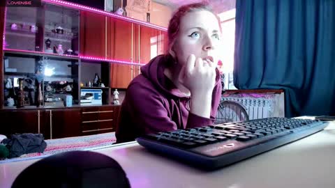 Ella online show from 02.21.25