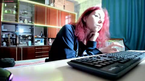 Ella online show from 02.22.25