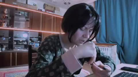 Ella online show from 06.11.26