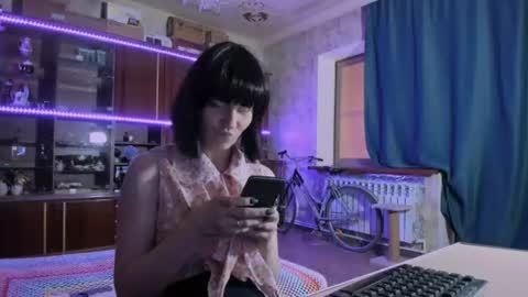 Ella online show from 06.14.26