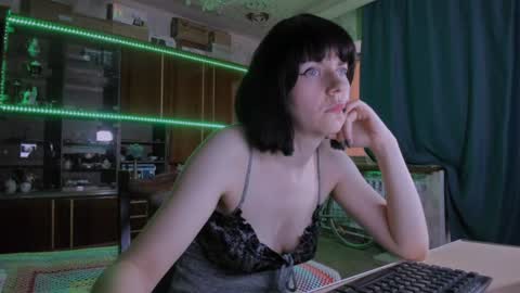 Ella online show from 06.18.26