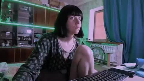 Ella online show from 06.28.26