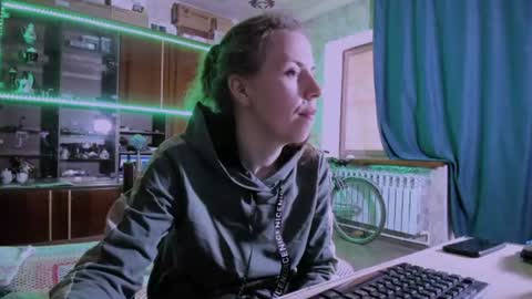 Ella online show from 06.30.26