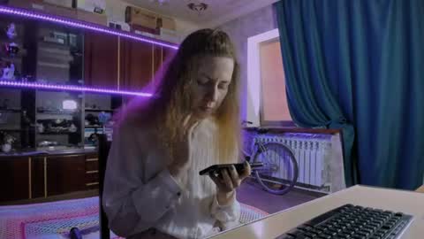 Ella online show from 07.09.26