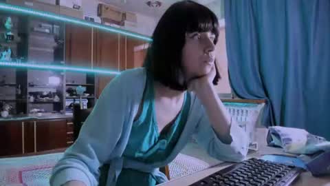 Ella online show from 07.10.26