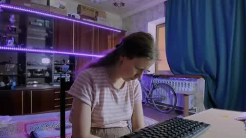 Ella online show from 07.13.26