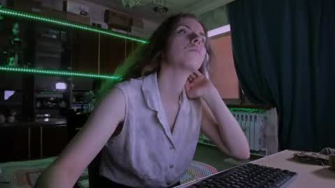 Ella online show from 07.21.26