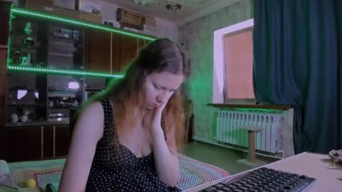 Ella online show from 07.23.26
