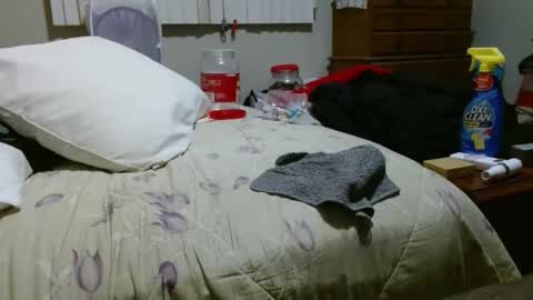 Snapshot of pablito2513 chatting on 10.29.25 pablito2513 online show from 10.29.25