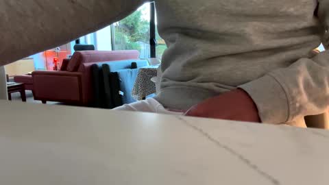 Snapshot of pablo19692017 chatting on 12.19.24 pablo19692017 online show from 12.19.24