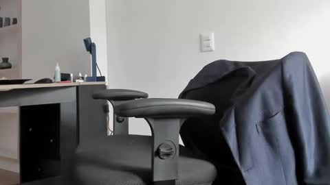 Snapshot of pablo_rincon95 chatting on 01.28.25 pablo rincon95 online show from 01.28.25