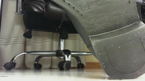 Snapshot of pablomenesssl chatting on 02.10.25 Pablo Meness online show from 02.10.25