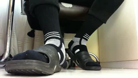 Snapshot of pablomenesssl chatting on 03.10.25 Pablo Meness online show from 03.10.25