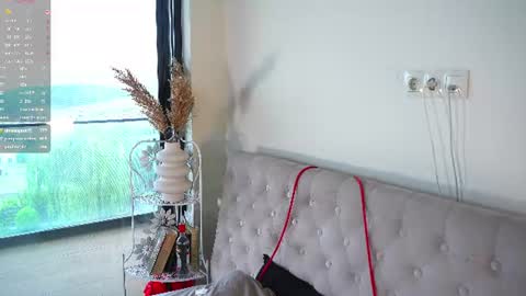 Kimlovense is activeThere are legends that in this room all your wishes can come true  Private is Open online show from 07.28.26