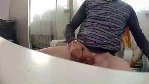 Snapshot of pajero1271 chatting on 10.13.25 pajero1271 online show from 10.13.25