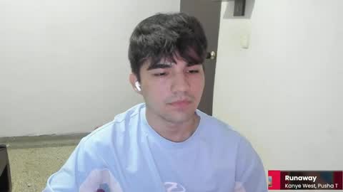 Snapshot of pakun_ chatting on 04.22.26 pakun_ online show from 04.22.26