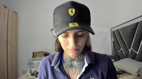 Snapshot of palechor69 chatting on 11.10.25 palechor online show from 11.10.25