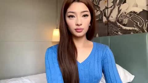 Paw Paw online show from 12.18.25