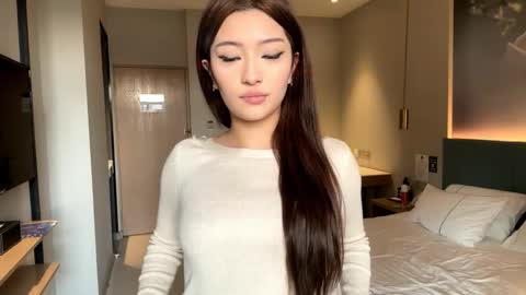 Paw Paw online show from 01.14.26