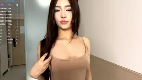 Paw Paw online show from 04.24.26