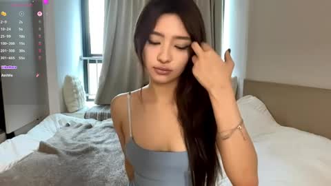 Paw Paw online show from 05.26.26