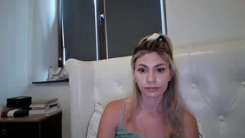 Pamela051087 online show from 06.11.26