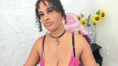 Snapshot of pamela_guzmaan_ chatting on 12.13.24 PAMELA online show from 12.13.24