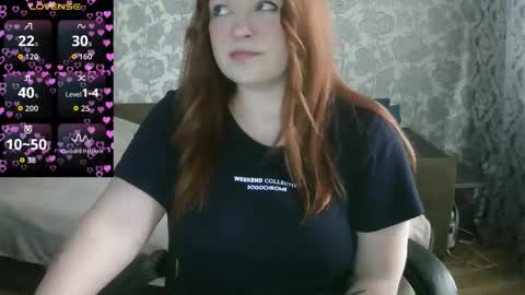 Snapshot of pamela_passion chatting on 10.30.25 pamela_passion online show from 10.30.25