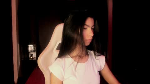 Snapshot of pamelaascott chatting on 05.26.26 P A M online show from 05.26.26