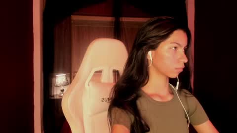 Snapshot of pamelaascott chatting on 05.27.26 P A M online show from 05.27.26