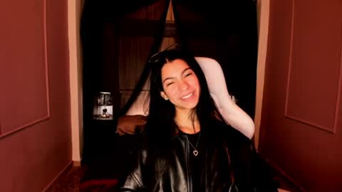 Snapshot of pamelaascott chatting on 06.19.26 P A M online show from 06.19.26