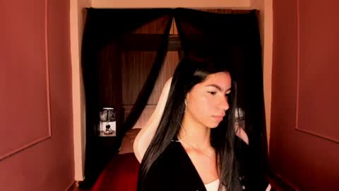 Snapshot of pamelaascott chatting on 06.25.26 P A M online show from 06.25.26