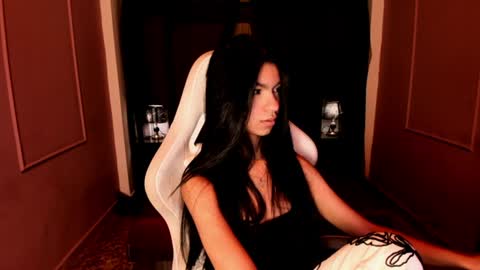 Snapshot of pamelaascott chatting on 07.07.26 P A M online show from 07.07.26